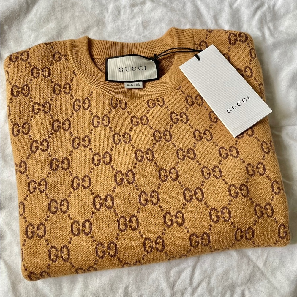 NWT Authentic Gucci Monogram Wool sweater mustard